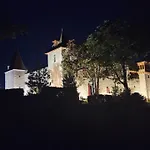 Casa de hóspedes Château De Scandaillac