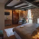 Chateau De Scandaillac 4*