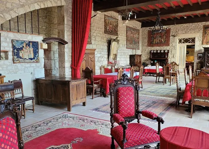 Gasthof Chateau De Scandaillac 4*