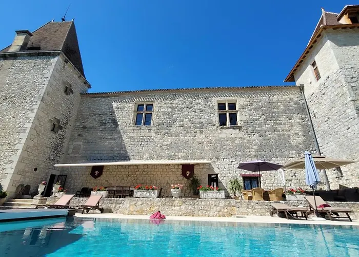 Chateau De Scandaillac Guest house