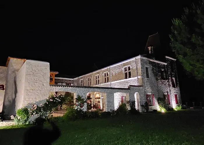 Chateau De Scandaillac 4*