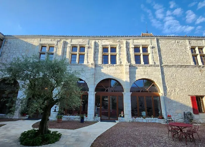 Chateau De Scandaillac