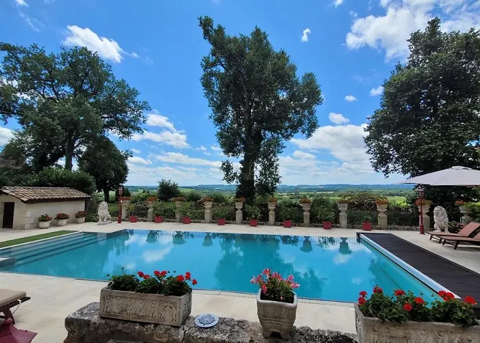 Casa de hóspedes Château De Scandaillac 4*